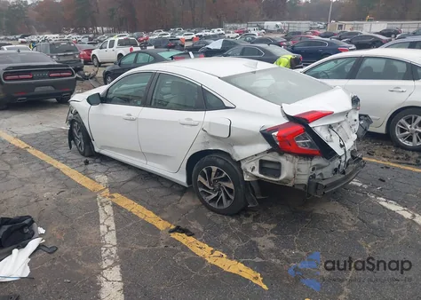2017 Honda Civic Ex z USA, uszkodzony, nr VIN 19XFC2F87HE061942